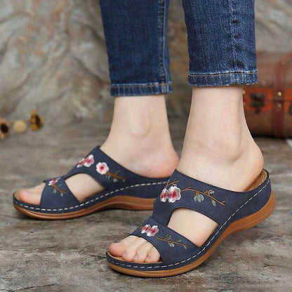 [New Arrivals 2023] PREMIUM Flower Embroidered Arch Support Wedge Sandals